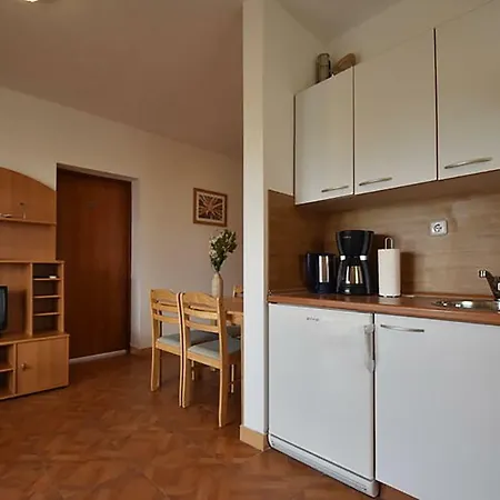 Apartments Villa Dolmar Vodice Exterior photo