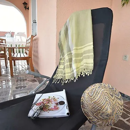 Apartments Villa Dolmar Vodice Exterior photo